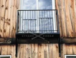 Недорогой металлический французский балкон КФБ-170